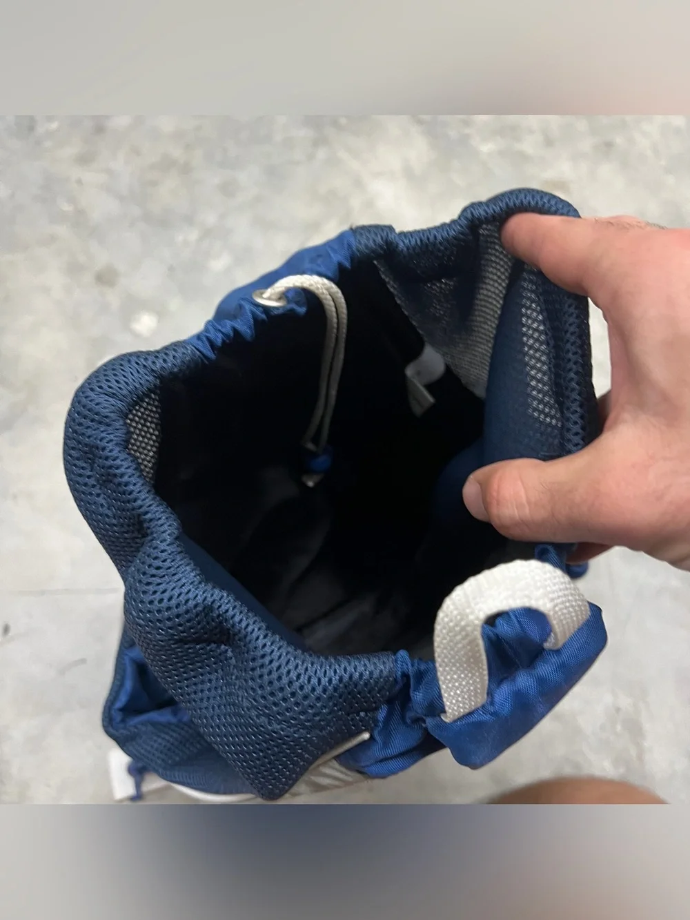 Wilson US Open Tennis Backpack Sling Bag - Grey White Blue